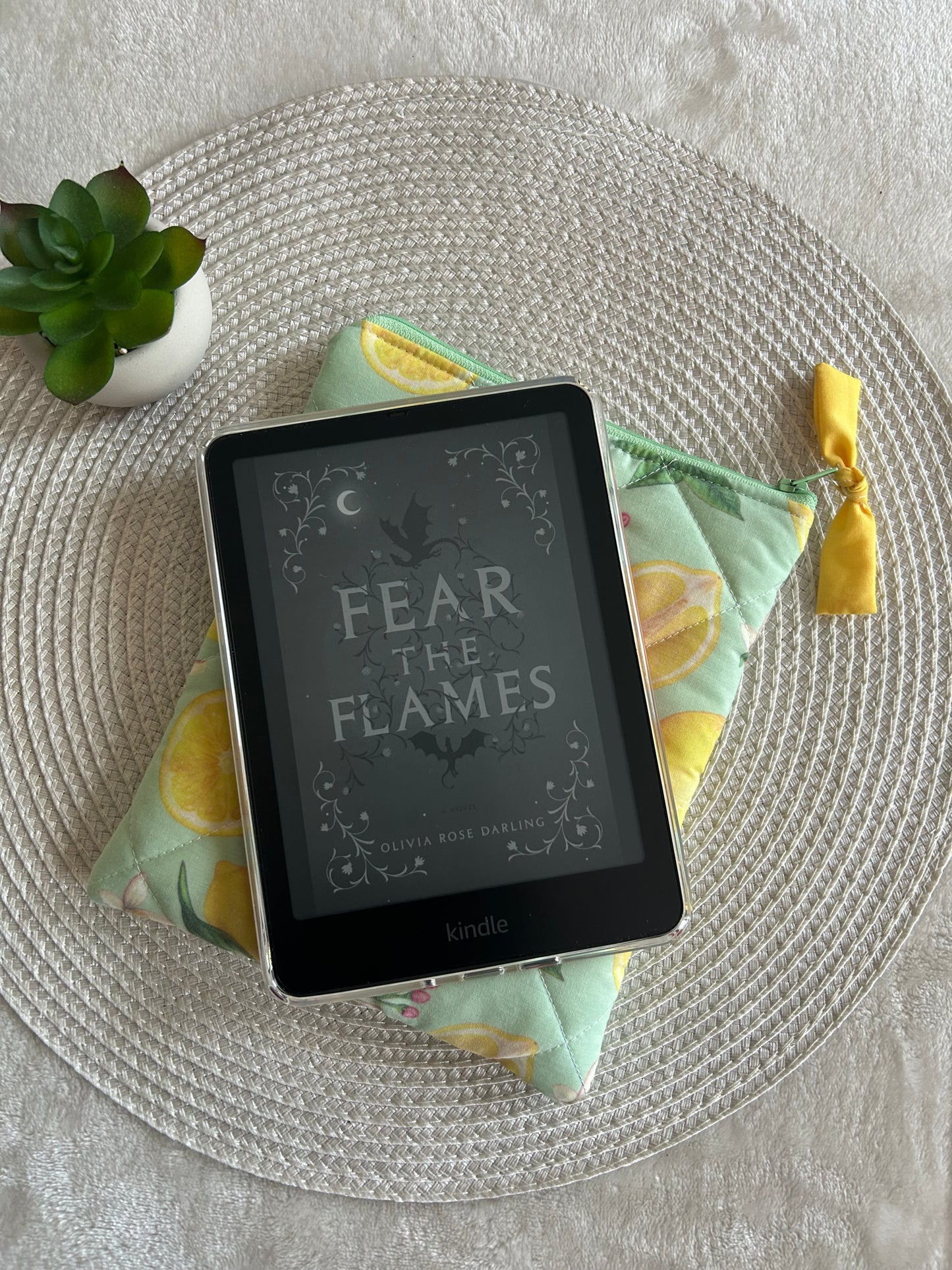 Lemons Kindle Sleeve