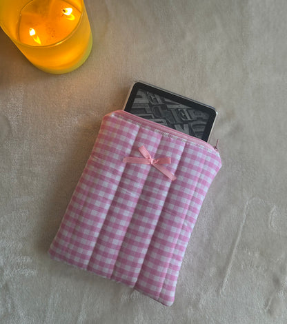 Pink gingham Kindle Sleeve